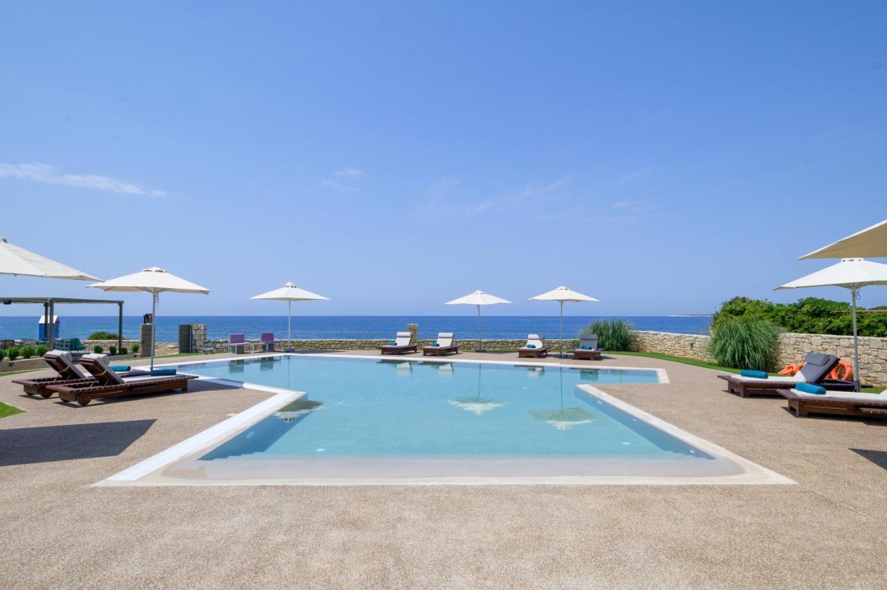 מרתופוליס Callisto Seaside Homes & Suites מראה חיצוני תמונה