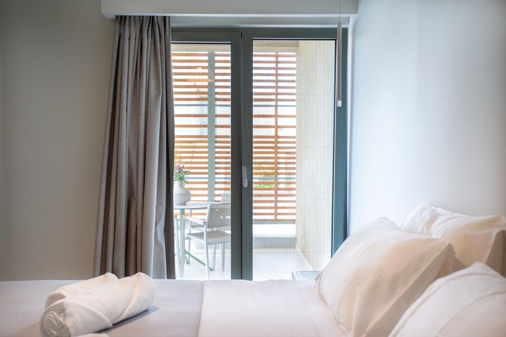 מרתופוליס Callisto Seaside Homes & Suites מראה חיצוני תמונה
